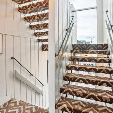 Highliner Hotel アンカレッジ エクステリア 写真